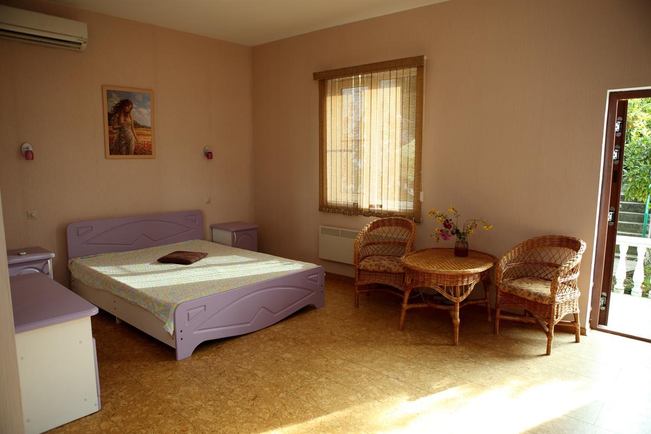 Mamzyshkha Guest House Gagra Extérieur photo